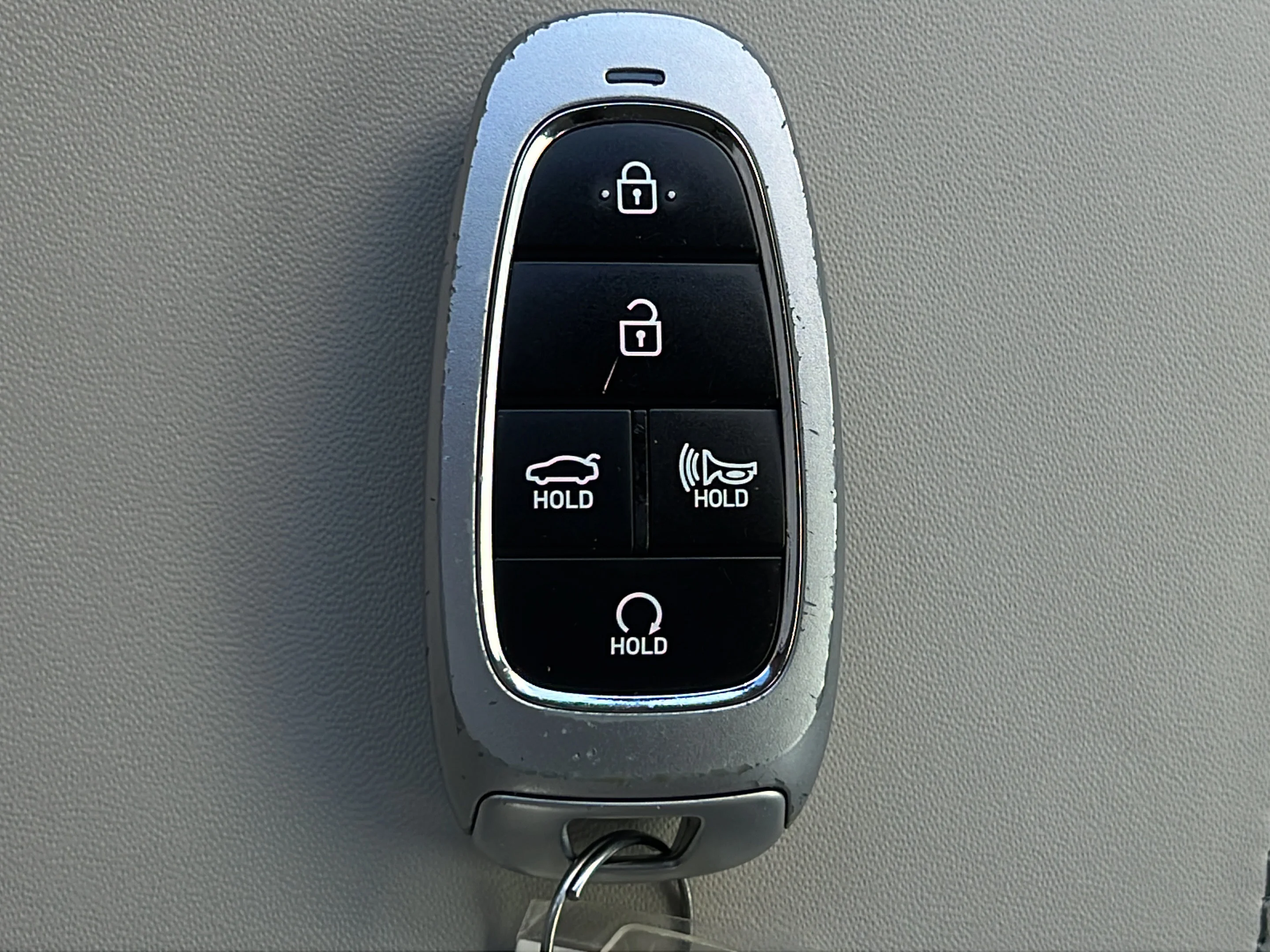 Used 2022 Quartz White Hyundai SEL image 25