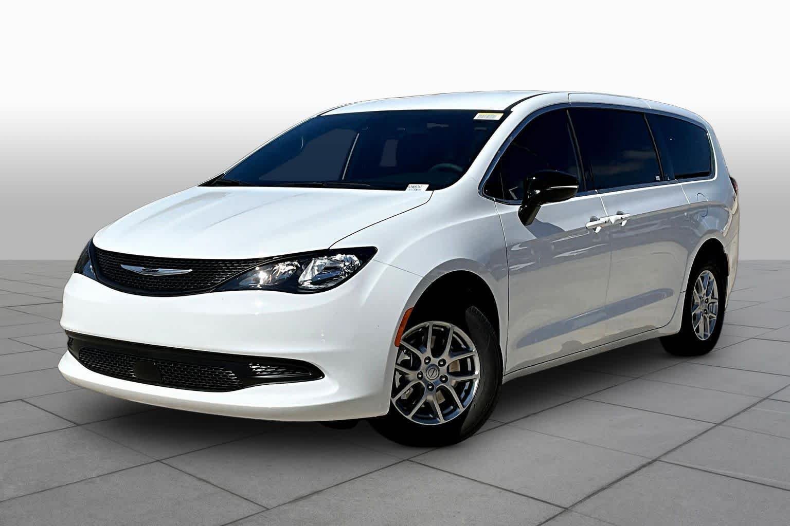 New 2026 Bright White Clear-Coat Exterior Paint Chrysler LX image 2