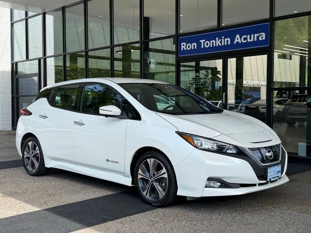 Used 2018 Nissan LEAF SL with VIN 1N4AZ1CP8JC309097 for sale in Portland, OR