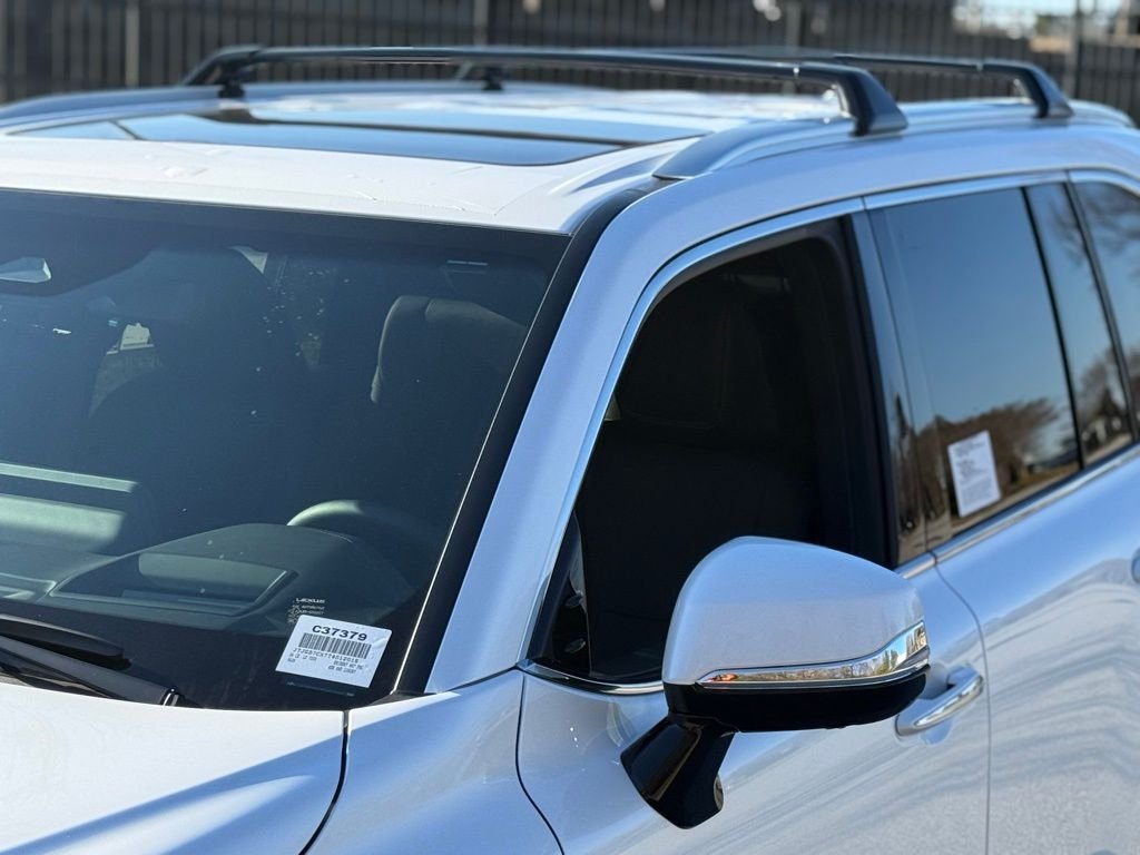 2026 Lexus LX 700h Luxury - Photo 9