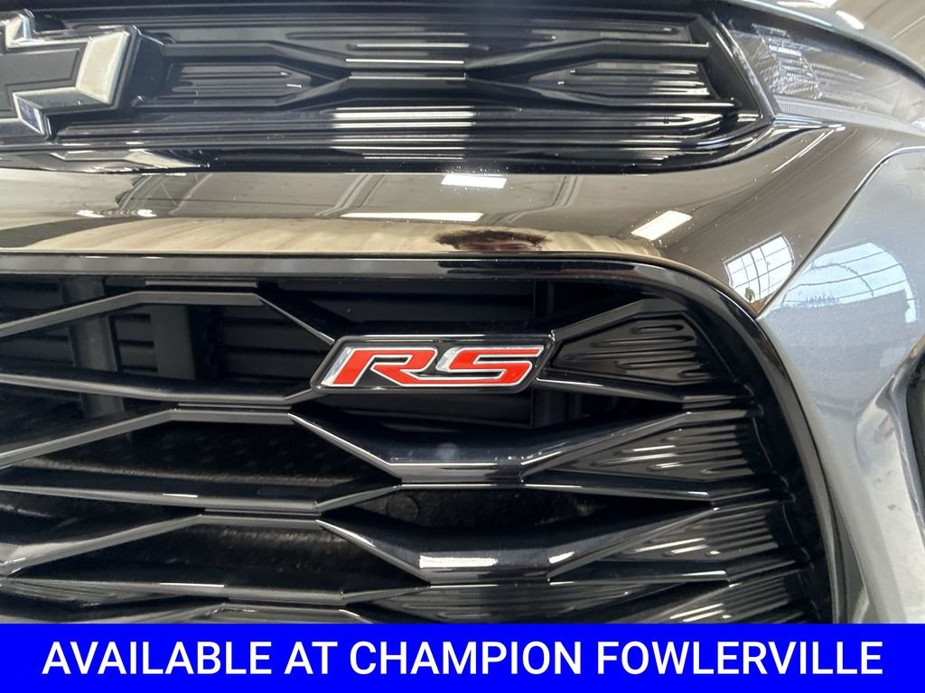 Used 2023 Gray Chevrolet RS image 33