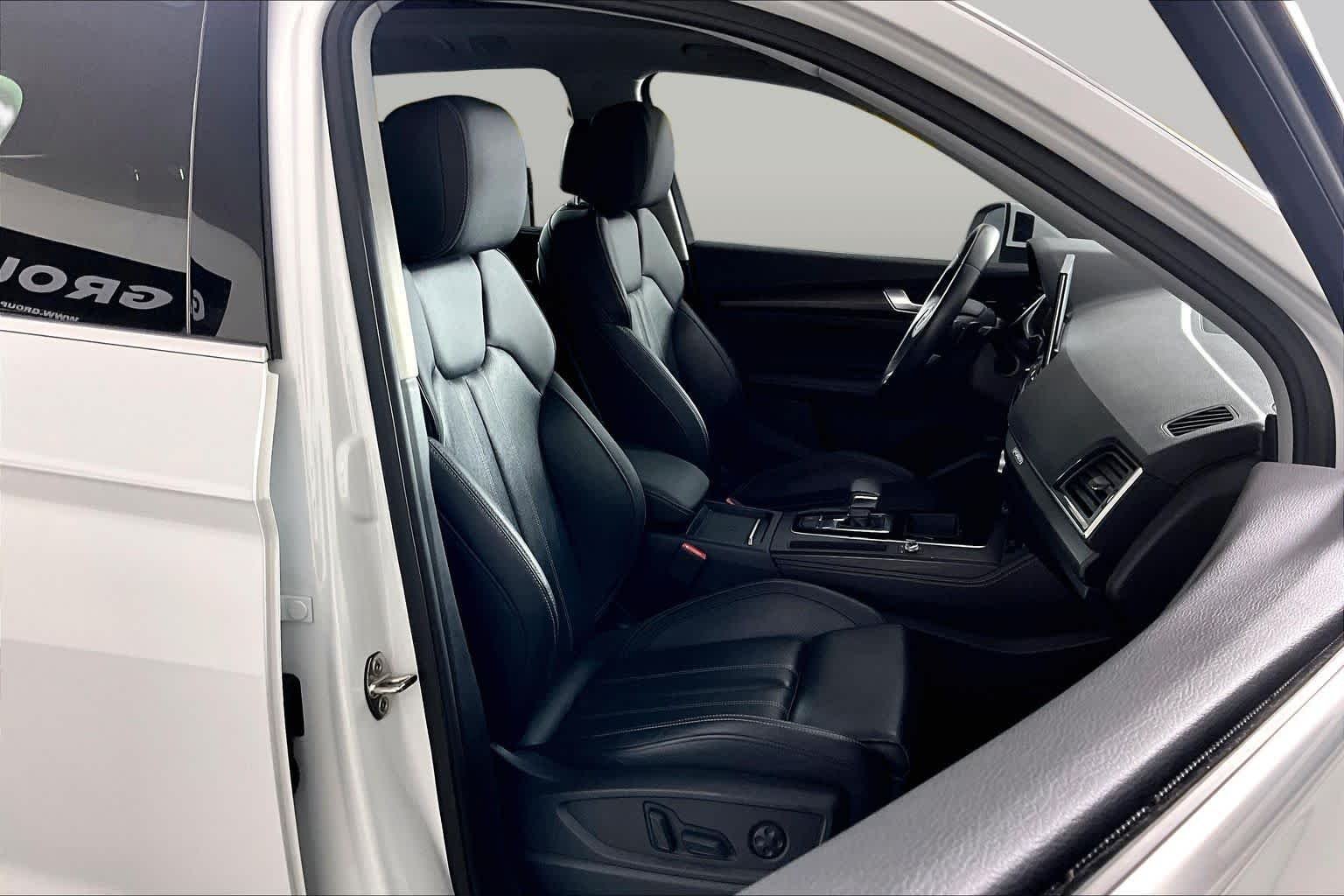Used 2023 Glacier White Metallic Audi S line Prestige image 9