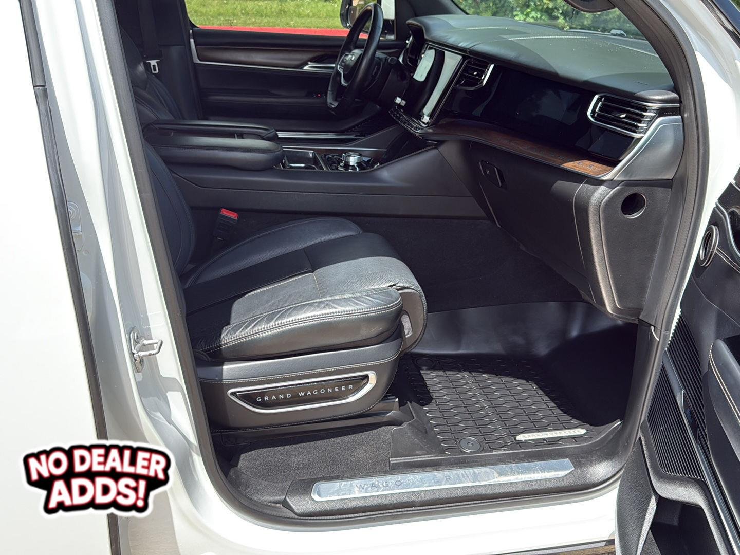 Used 2022 Bright White Clearcoat Jeep Series I image 26