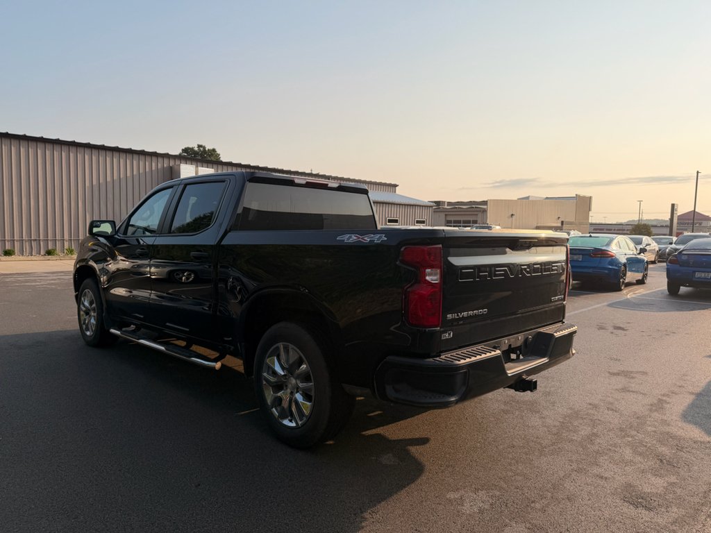Used 2024 Black Chevrolet Custom image 5