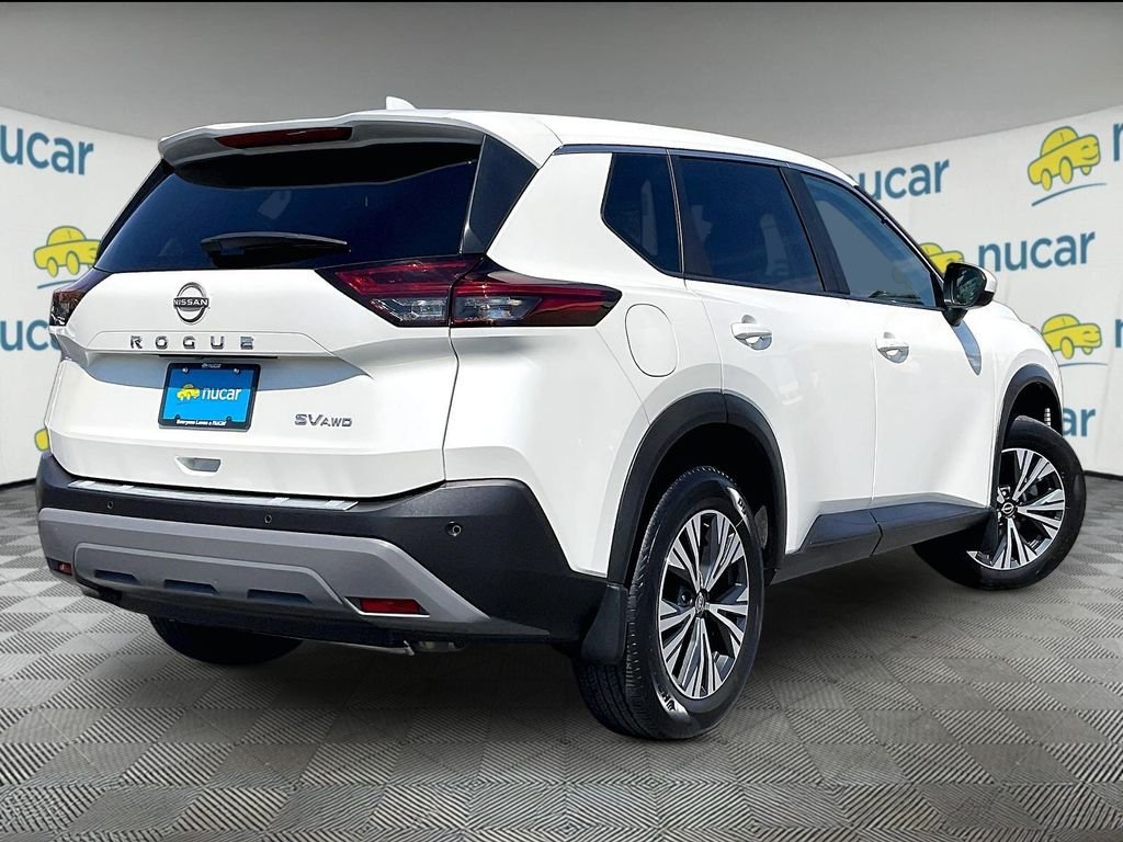 Used 2023 White Nissan SV image 6