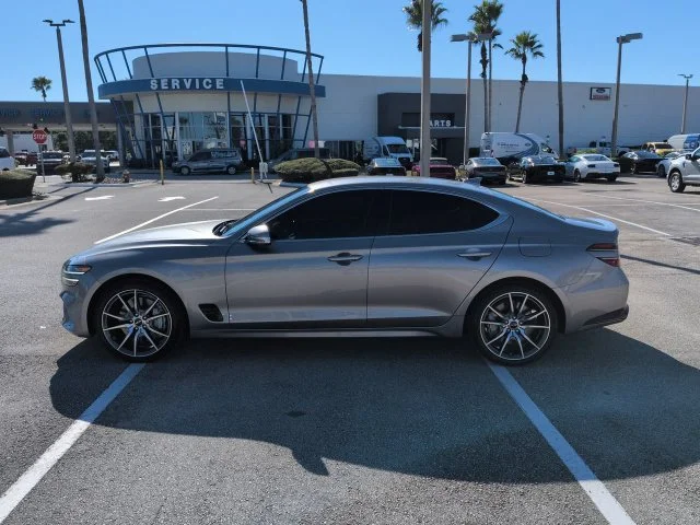 Certified Used 2024 Savile Silver Genesis 2.5T image 7
