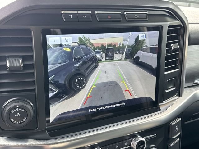 Used 2023  Ford Lariat image 20