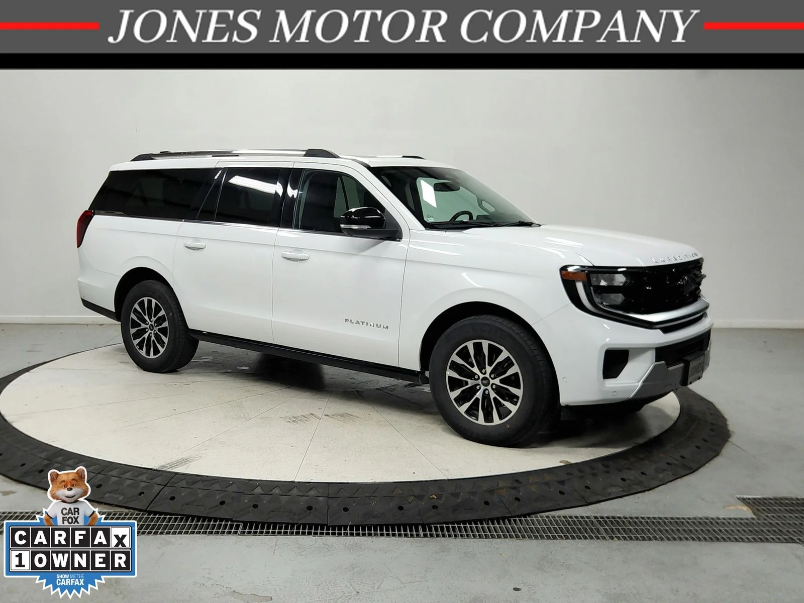 Used 2025 White Ford Platinum image 1