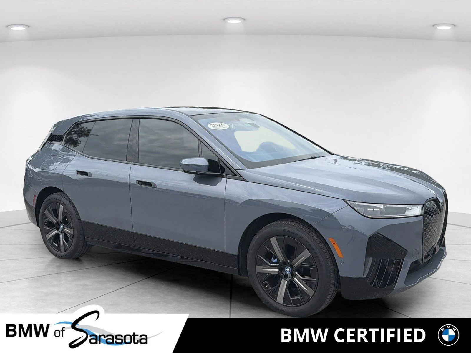 2024 BMW iX xDrive50's photo