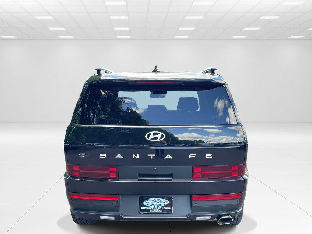 New 2026 Black Hyundai SEL FWD image 5