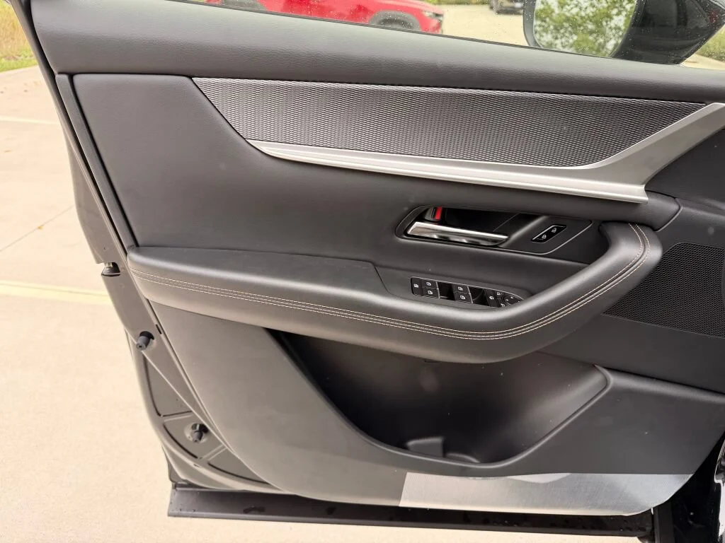 New 2026 Jet Black Mica Mazda 2.5 S Preferred AWD image 35