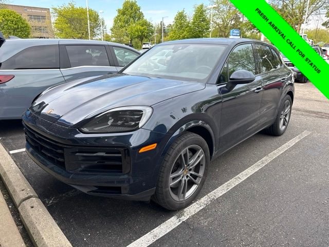 2024 Porsche Cayenne -'s photo