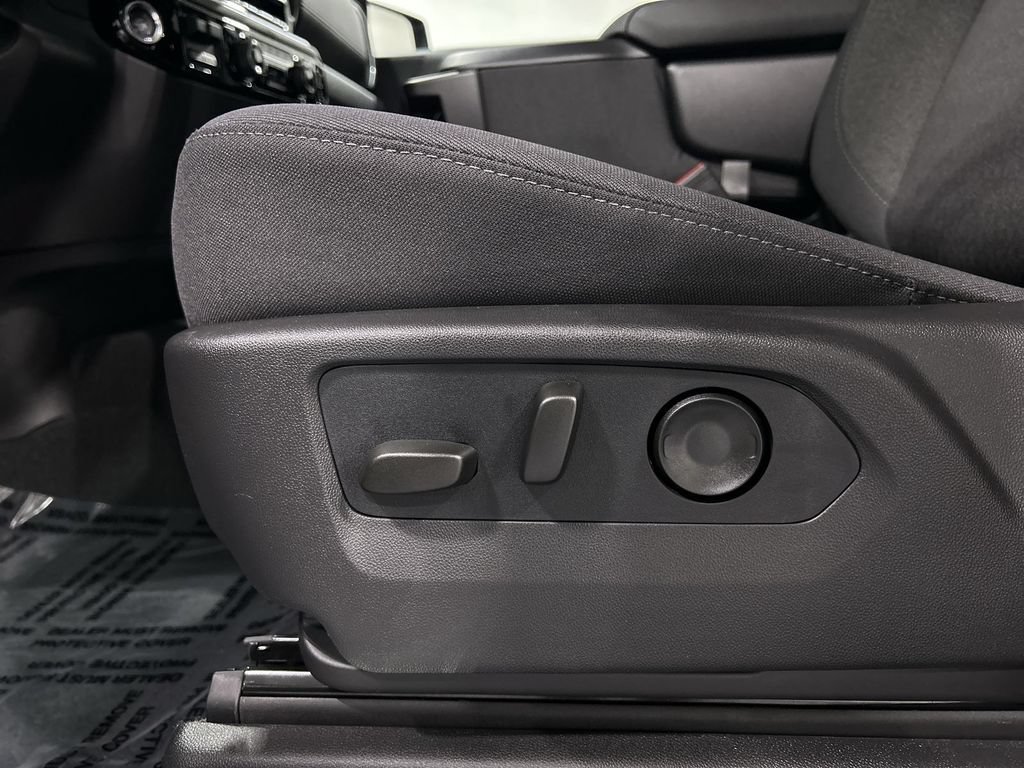 2026 Chevrolet Silverado 1500 LT - Photo 14