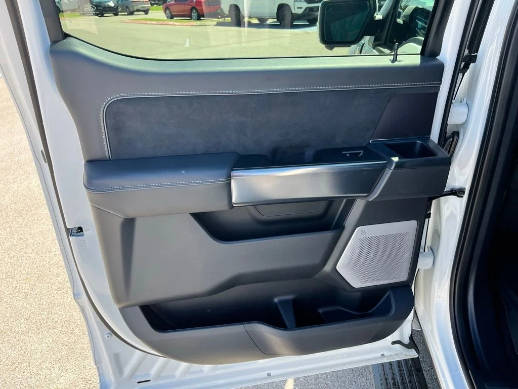 New 2026 White Ford Platinum image 11