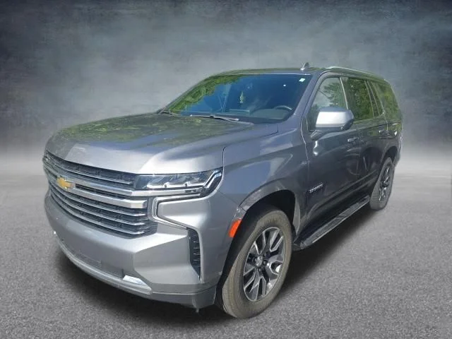 Used 2021 Gray Chevrolet LT image 4