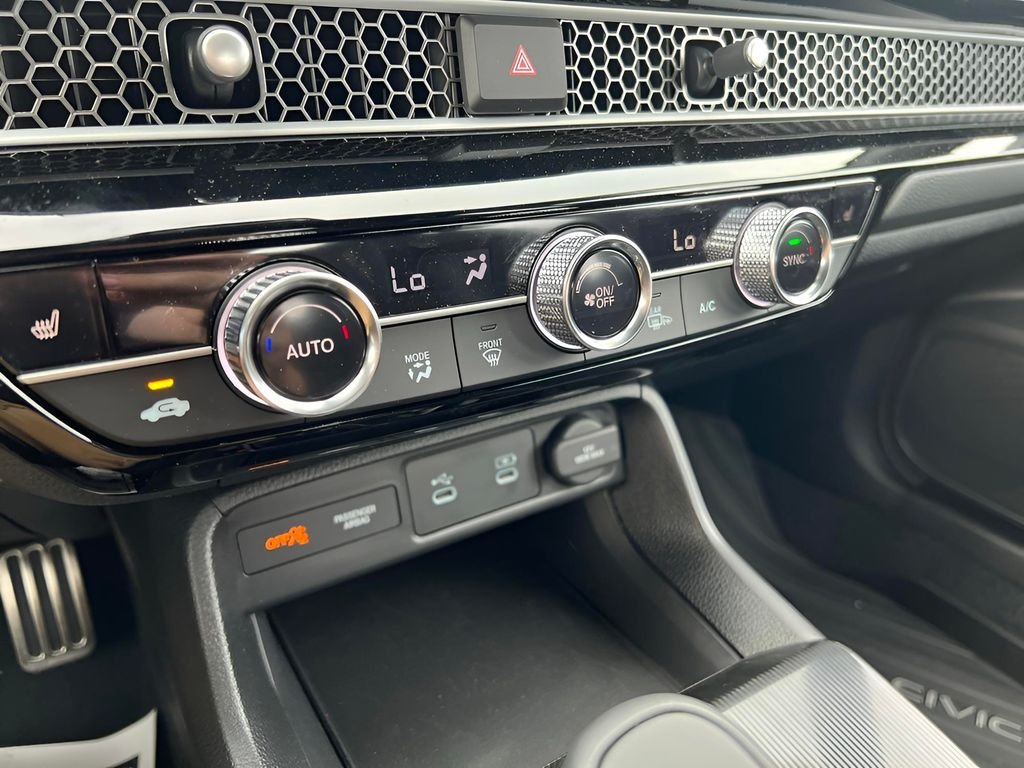 Used 2025 Gray Honda Sport Touring image 23
