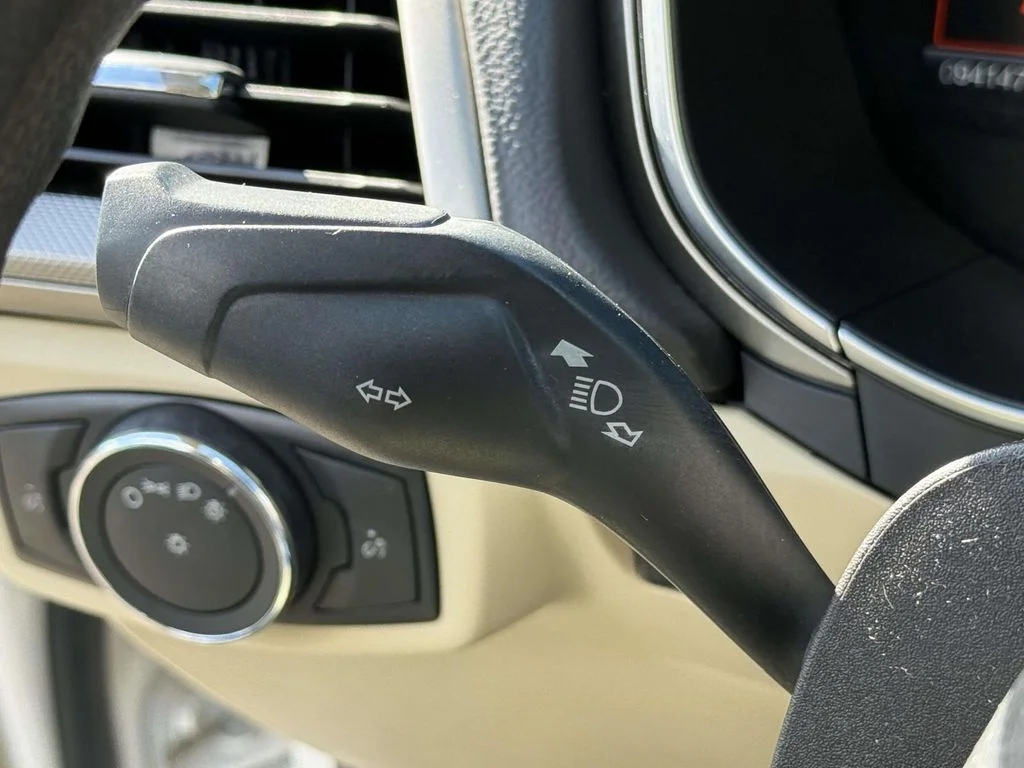 Used 2016 White Ford SE image 22