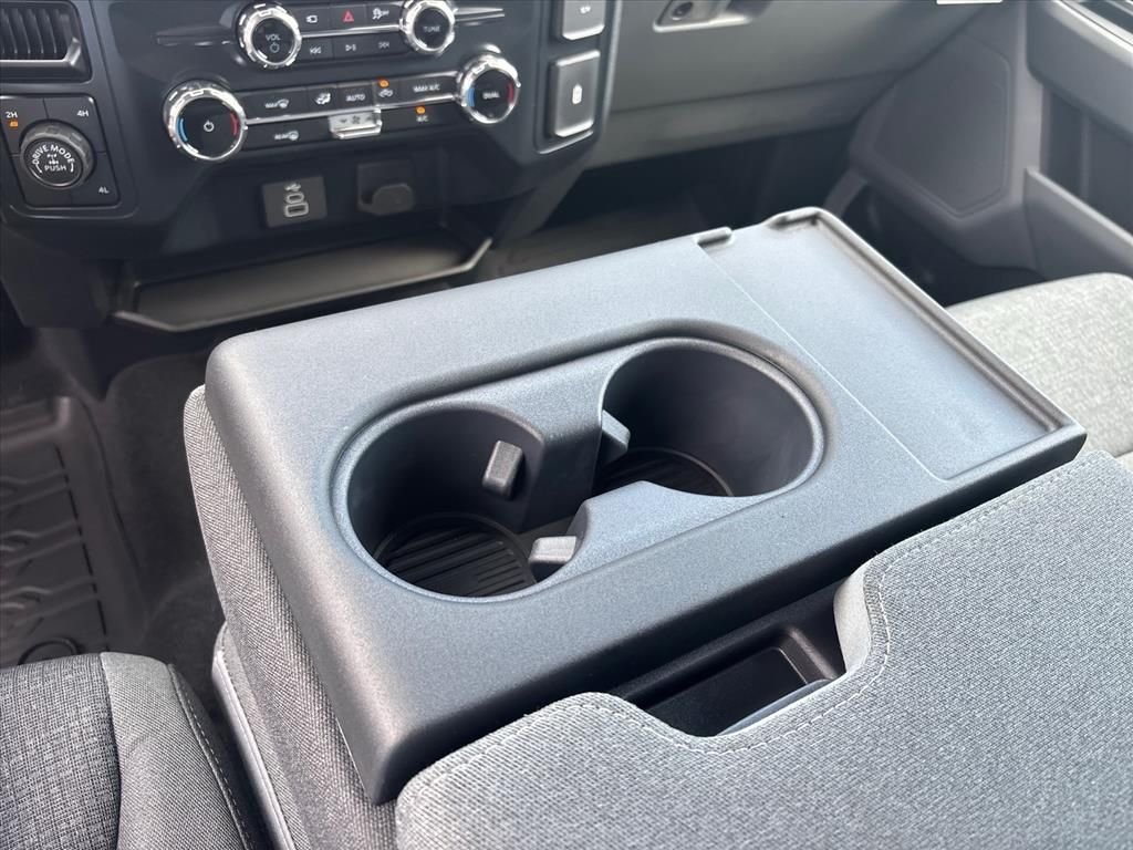 New 2026 Marsh Gray Ford XLT image 18