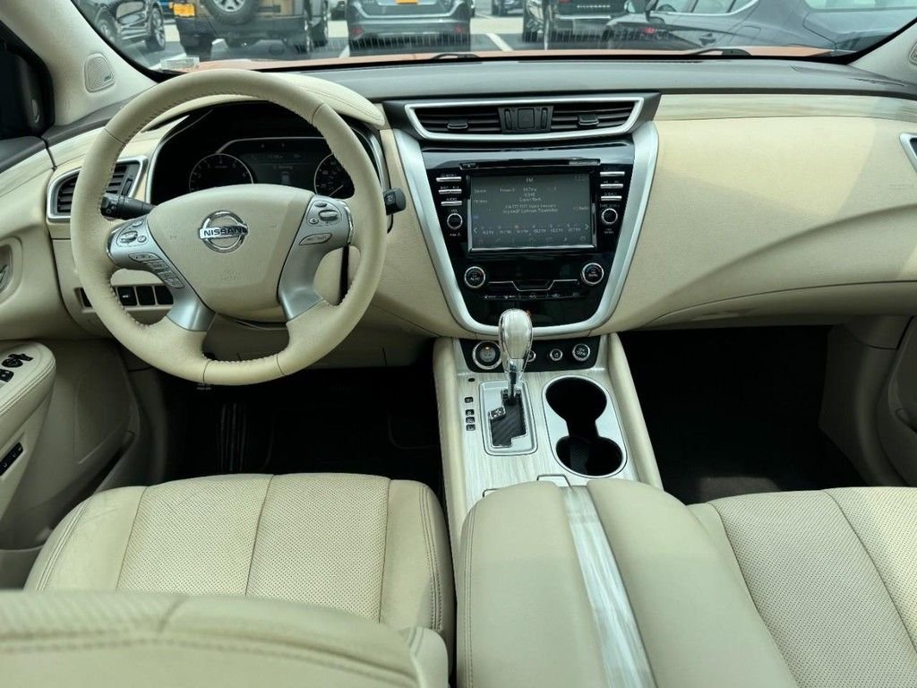 Used 2017 Orange Nissan Platinum image 13