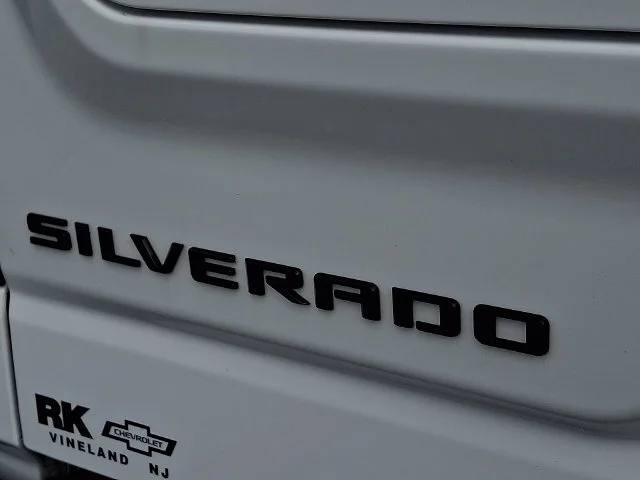 Used 2026 White Chevrolet RST image 32