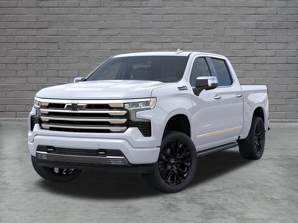 New 2026 Polar White Tricoat Chevrolet High Country image 7