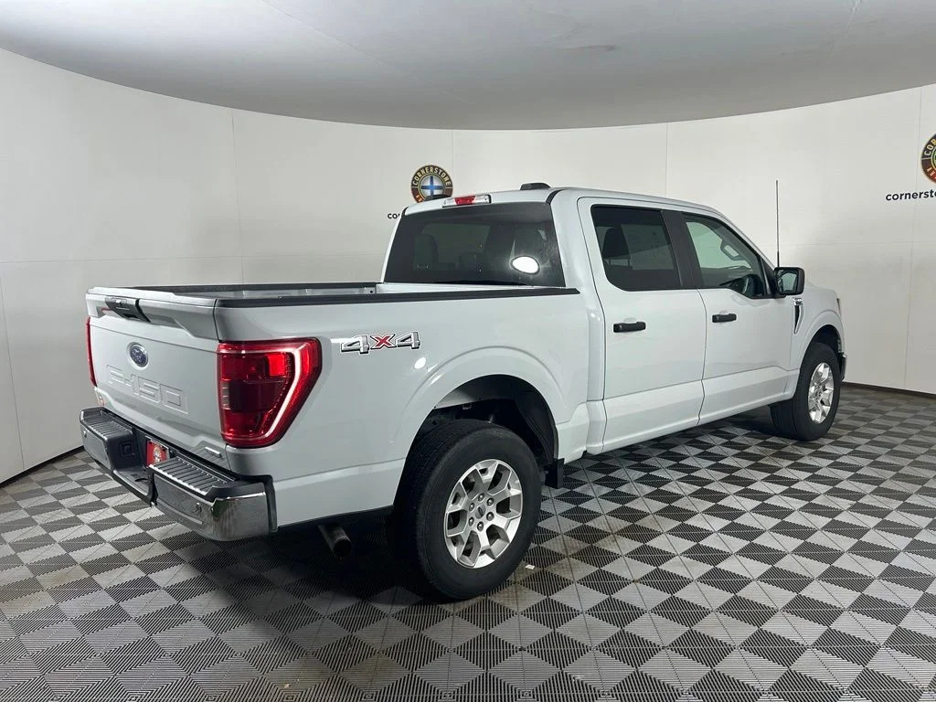 Used 2023 White Ford XLT image 16