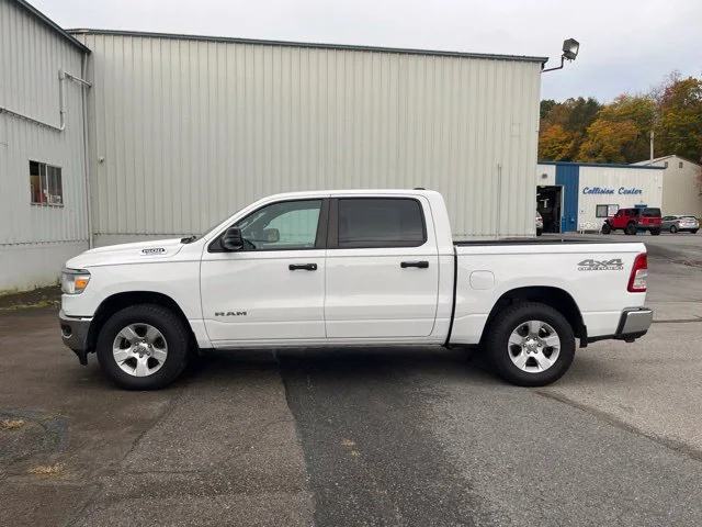 Used 2023 White Ram Big Horn/Lone Star image 8