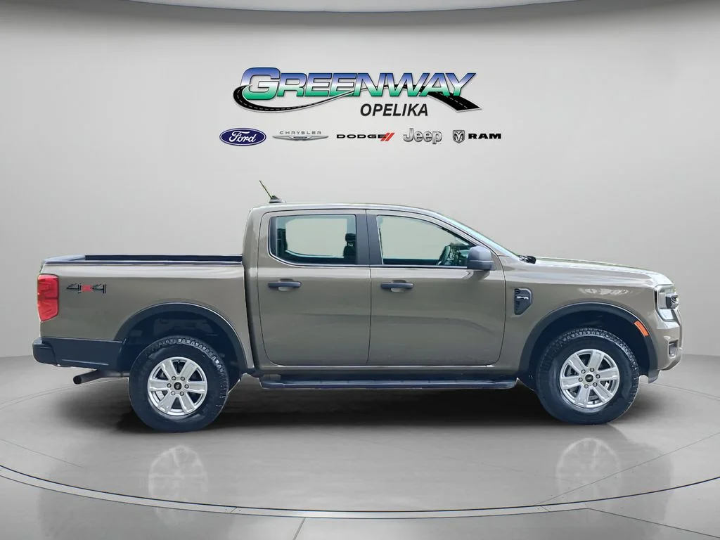Used 2025 Gray Ford XL image 8