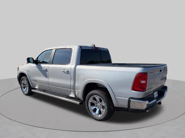 New 2027 Silver Zynith Exterior Paint RAM Big Horn/Lone Star image 3
