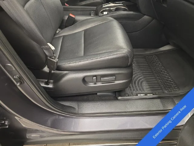 Used 2022 Gray Honda EX-L image 10