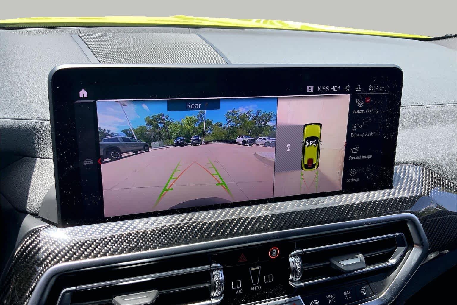 Used 2024 Sao Paulo Yellow BMW  image 28