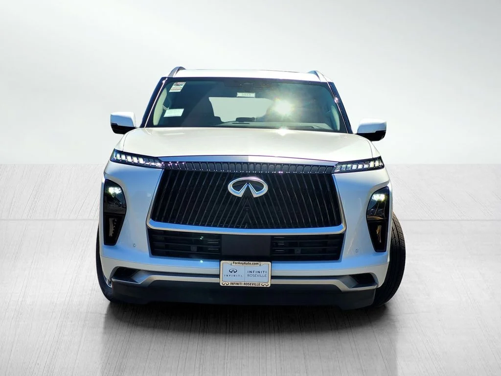 New 2026 White INFINITI Luxe 4WD image 2