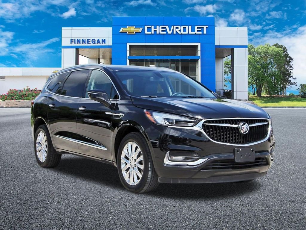 Used 2021 Black Buick Essence image 1