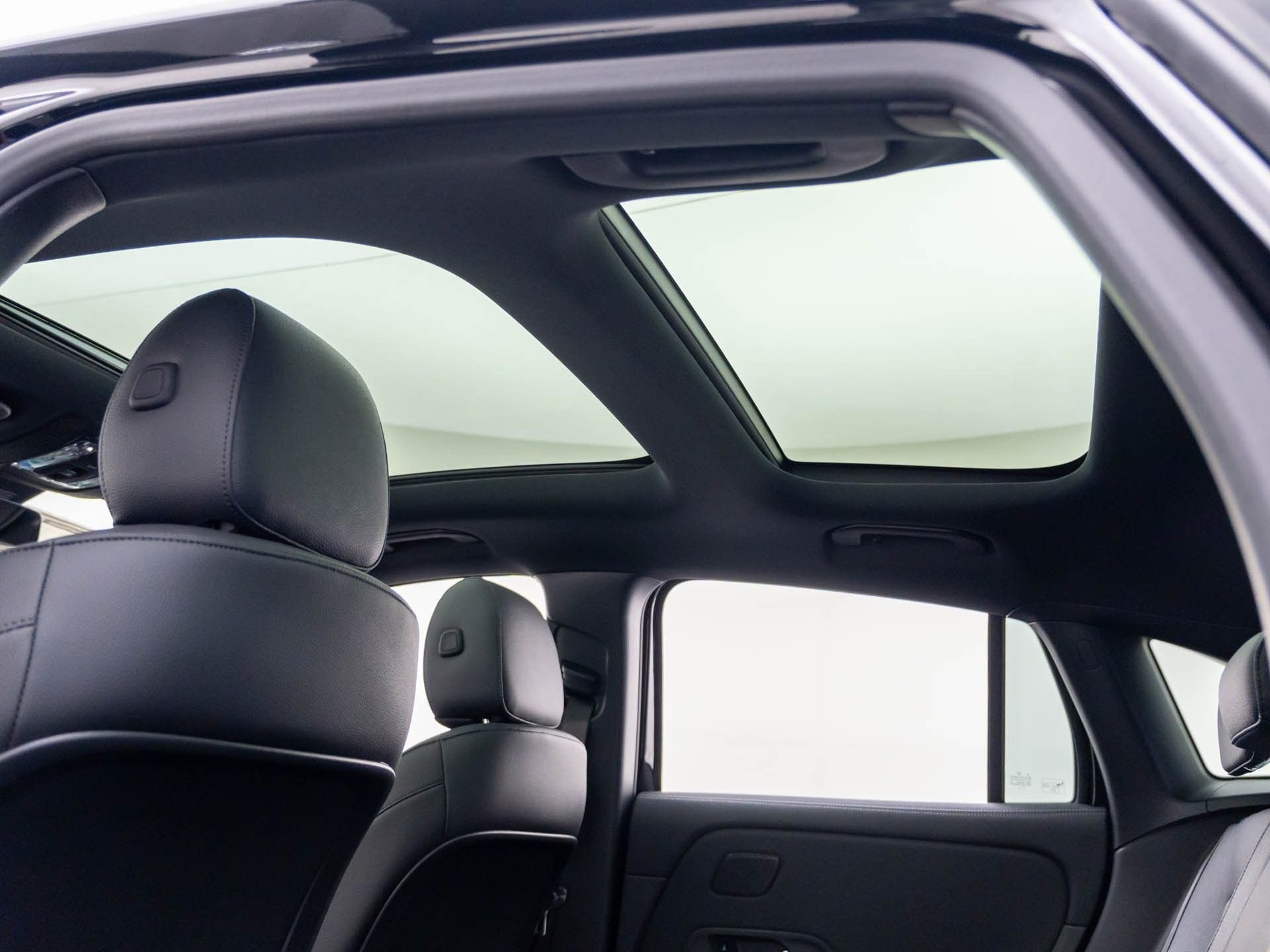 New 2026 Black Mercedes-Benz GLA 250 image 19