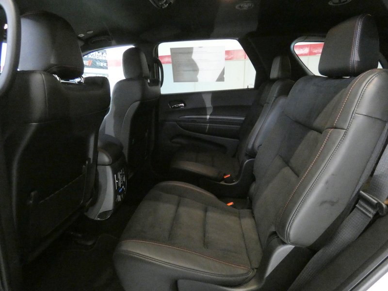 New 2026 White Knuckle Clear-Coat Exterior Paint Dodge R/T 392 AWD image 24