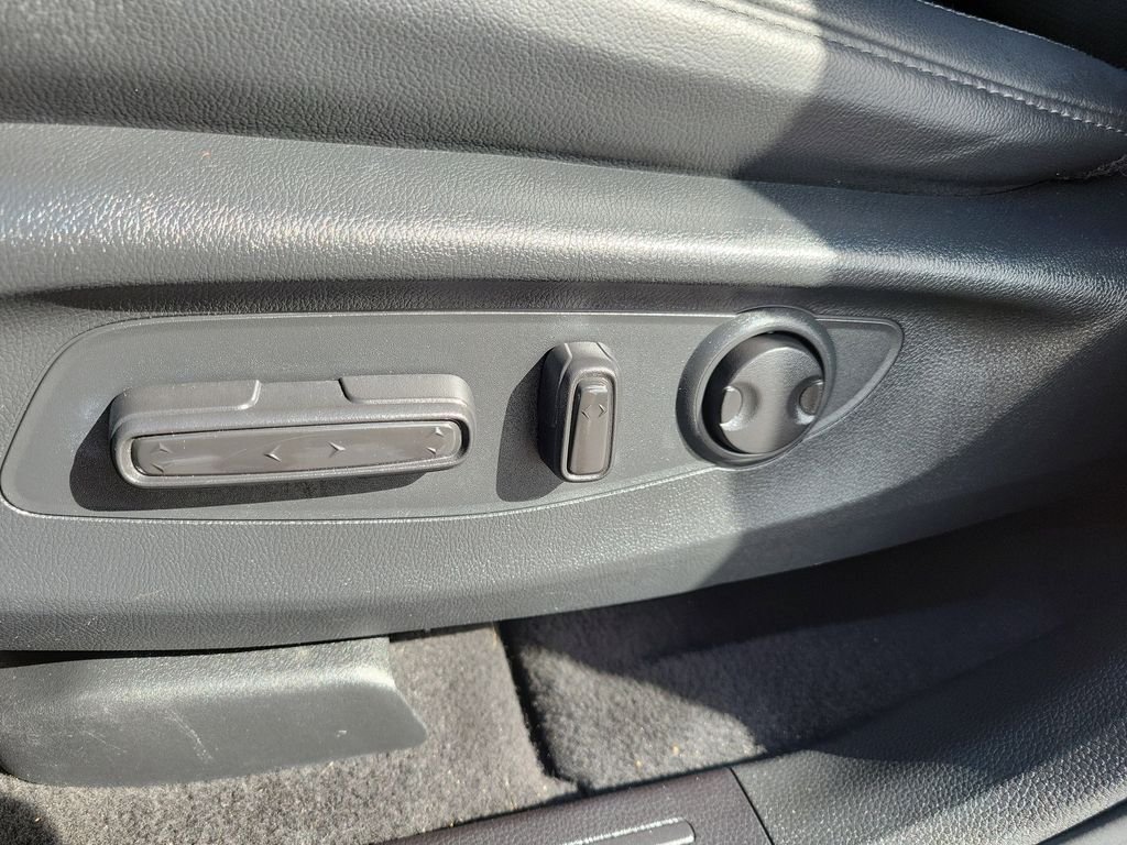 2023 Honda CR-V EX-L - Photo 24