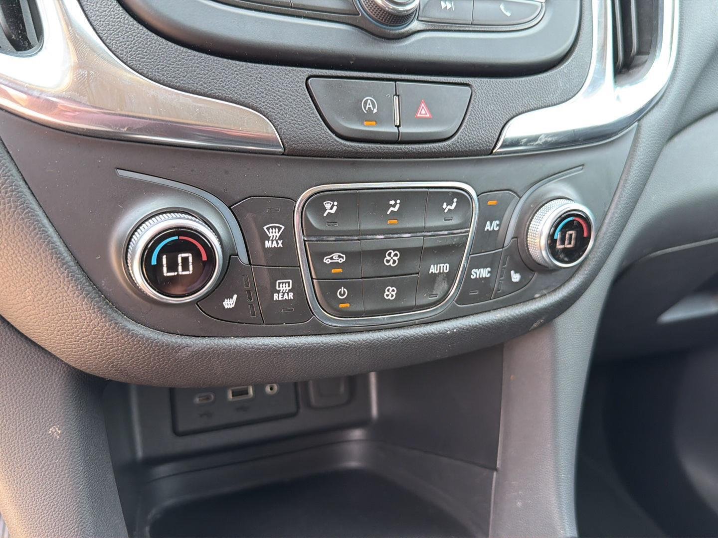 Used 2024 Sterling Gray Metallic Chevrolet LT image 27