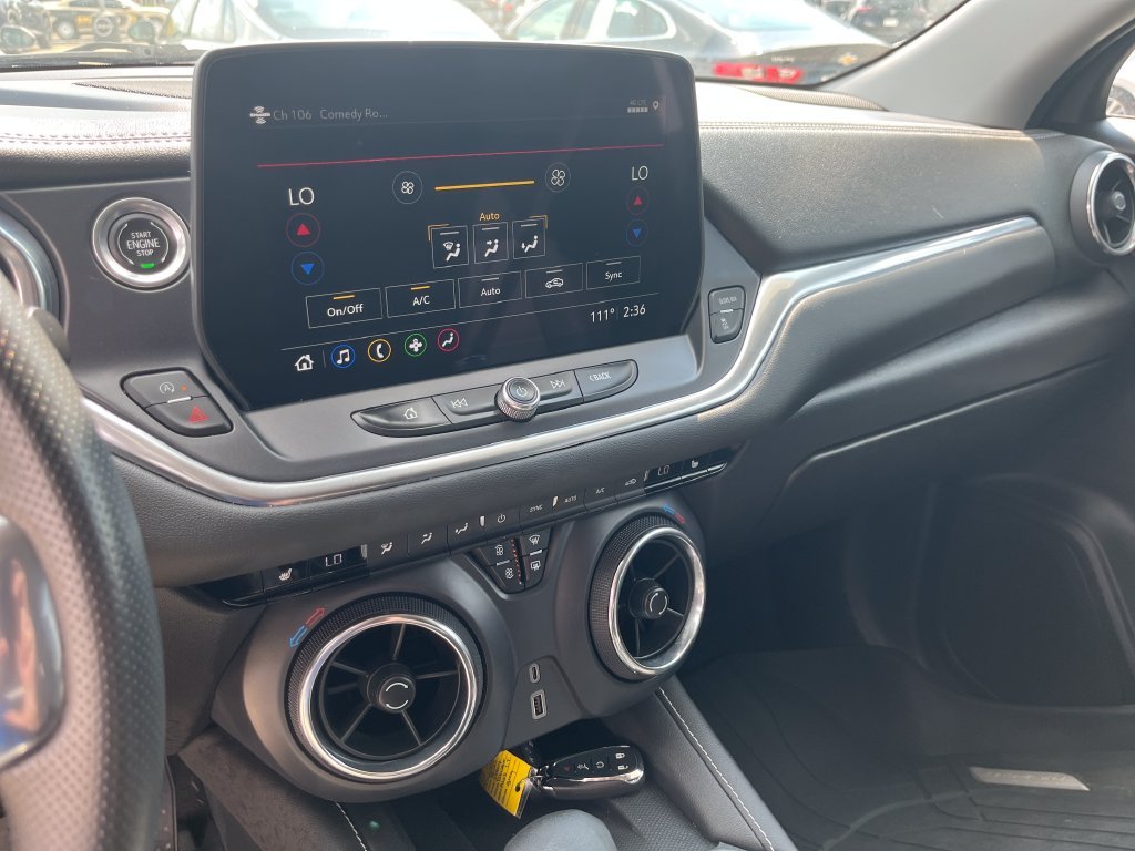 Used 2023 Gray Chevrolet LT image 17