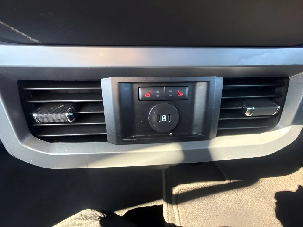Used 2025 Black Ford Lariat image 12