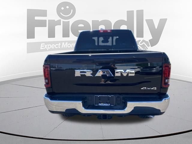 New 2026 Diamond Black Crystal Pearl-Coat Exterior Paint RAM Tradesman image 4