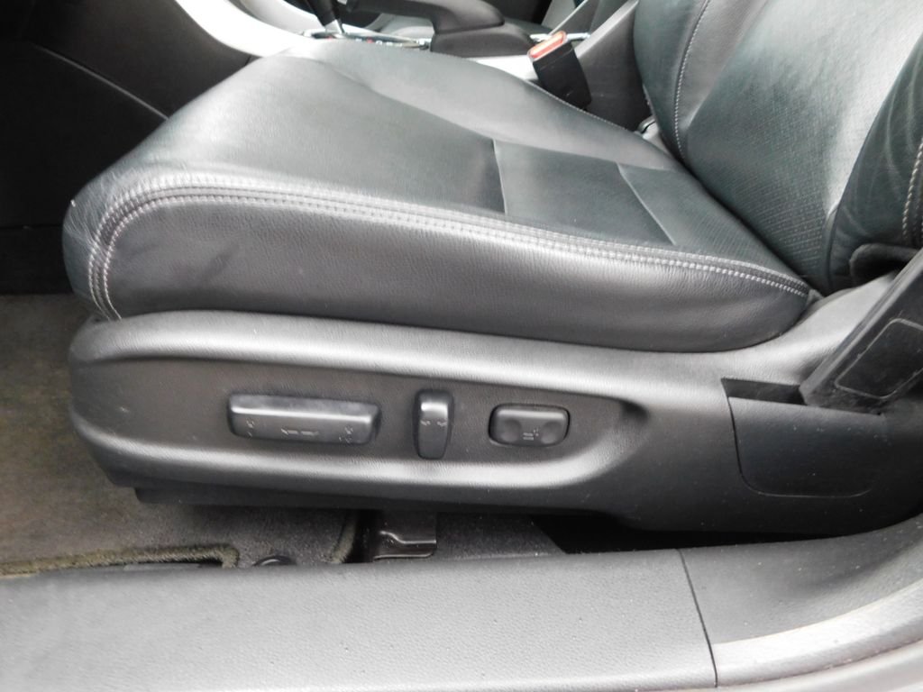 Used 2015 Gray Honda EX-L image 14