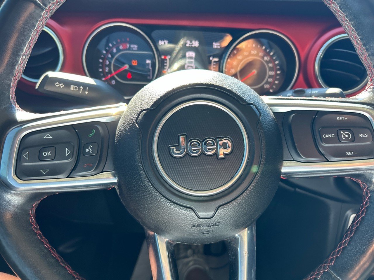 Used 2020 Black Jeep Rubicon image 16