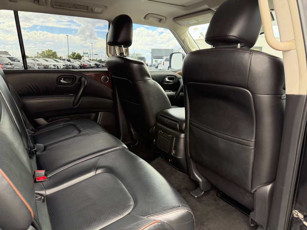 Used 2019 Super Black Nissan SL image 37