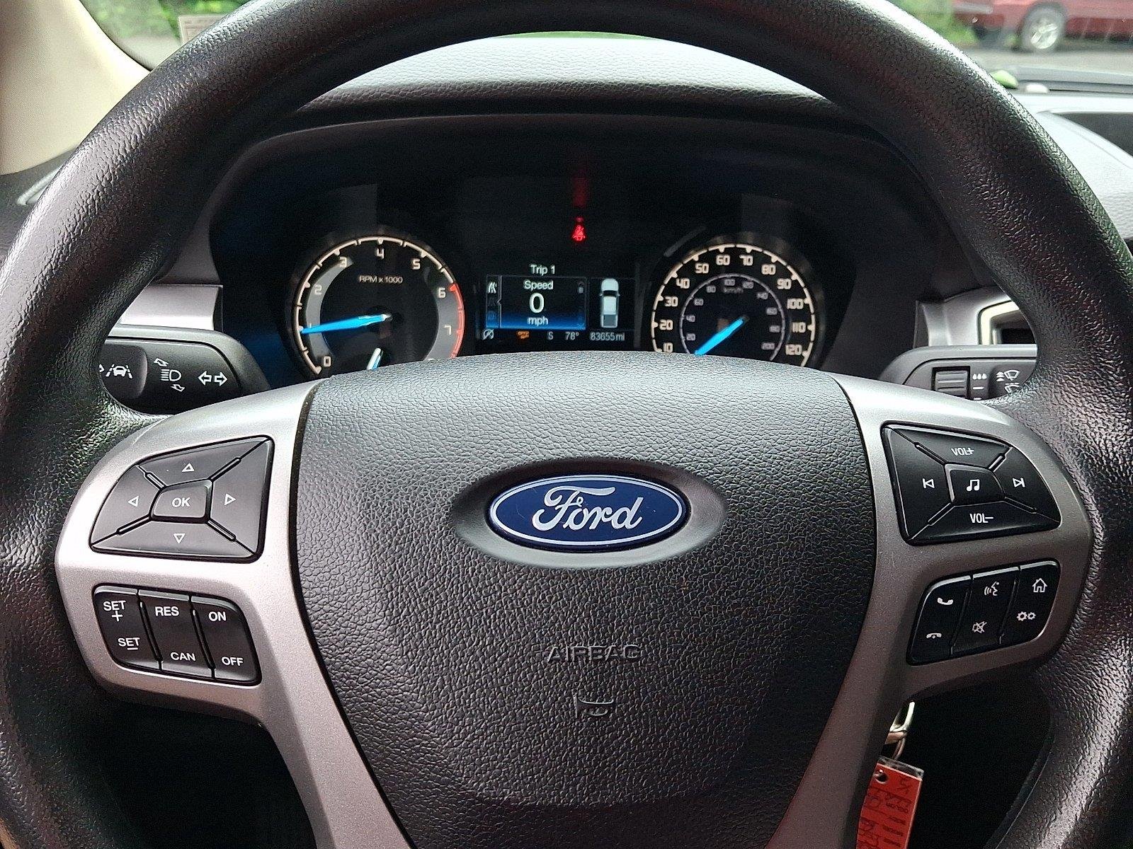 Used 2020 Shadow Black Ford XLT image 20
