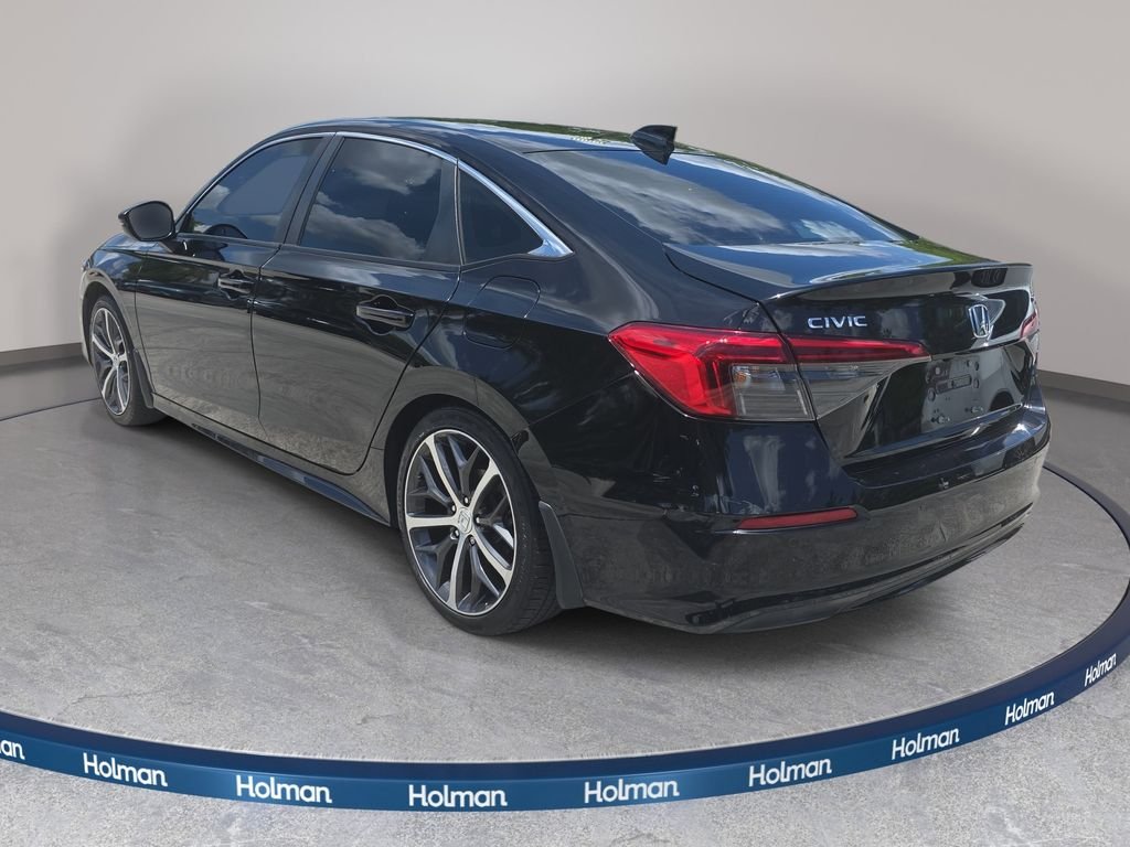 Used 2022 Crystal Black Pearl Honda Touring image 6
