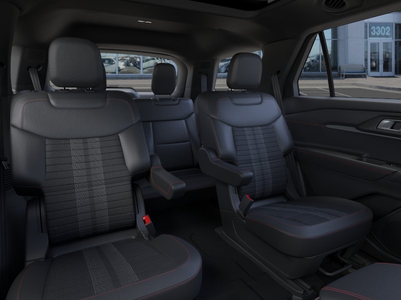 New 2026 Space White Metallic Ford ST-Line image 40
