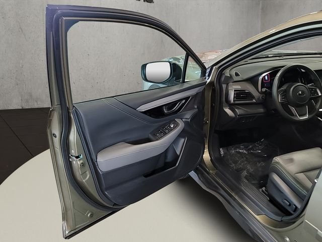 Certified Used 2023 Green Metallic Subaru Onyx Edition image 37