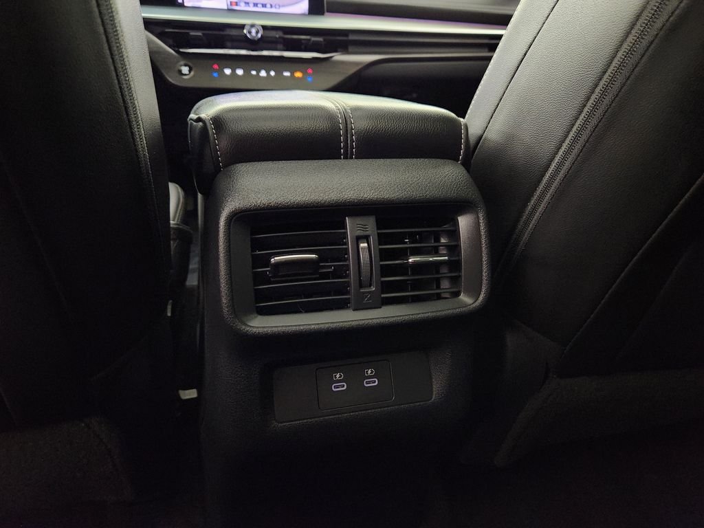 Certified Used 2025 White Nissan SL image 18