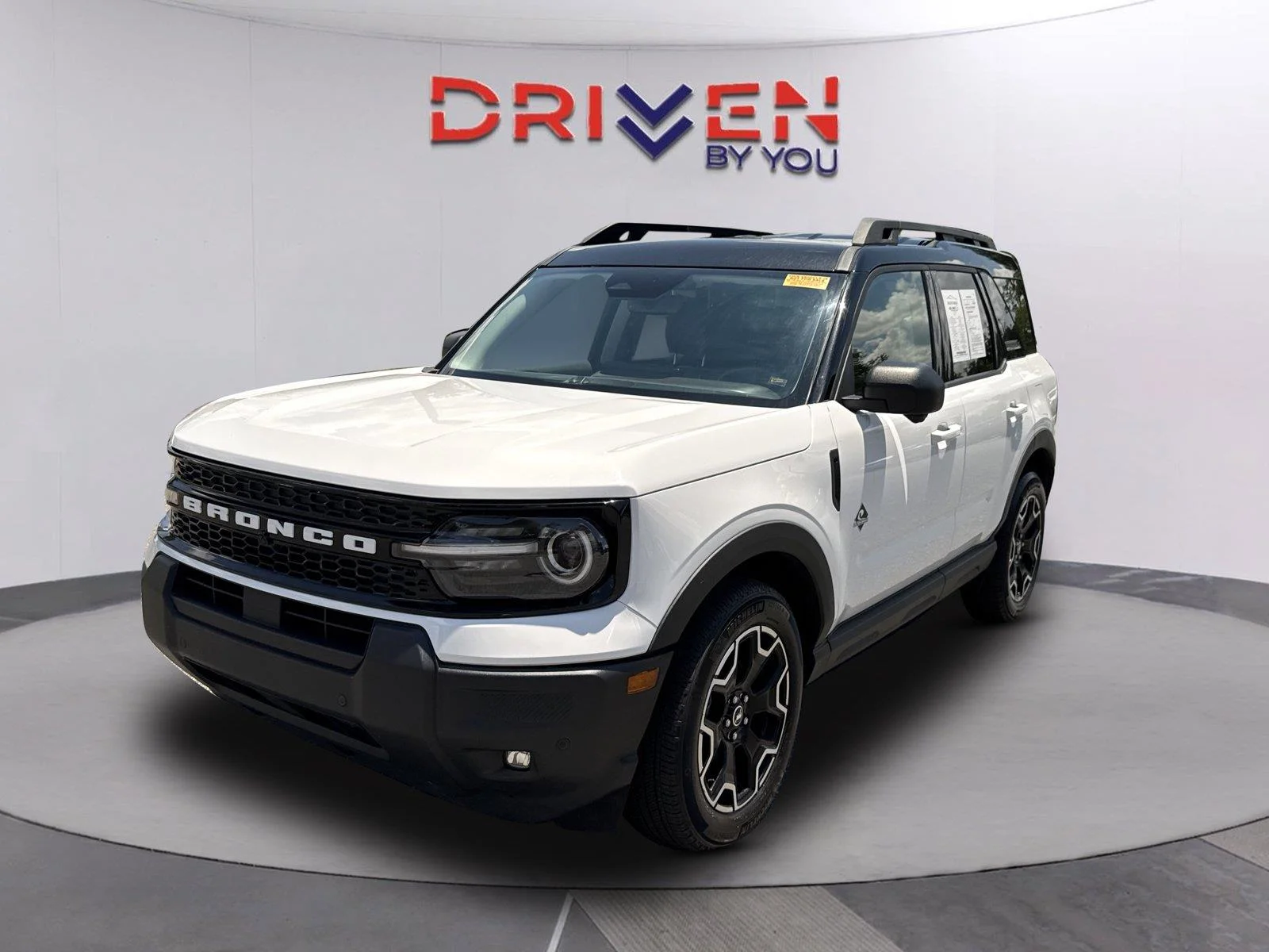 Used 2025 Oxford White Ford Outer Banks image 7