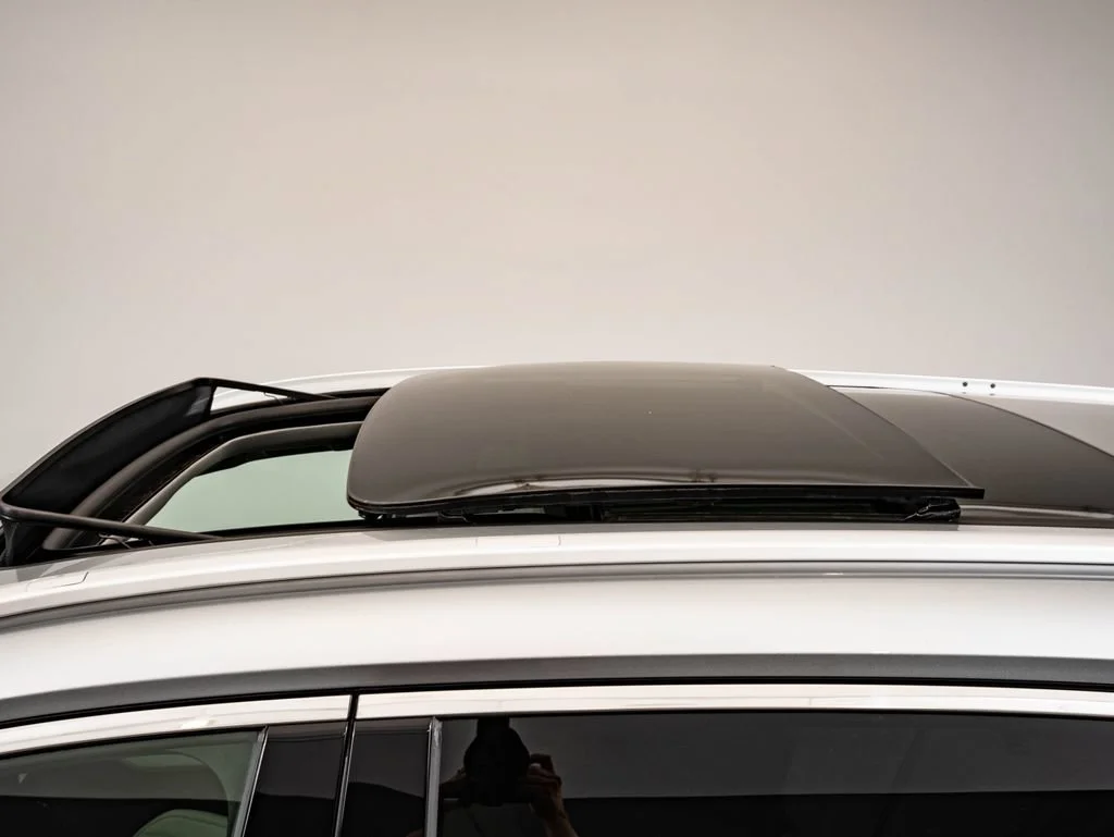 New 2026 Solar Silver Metallic Acura Advance Package image 14